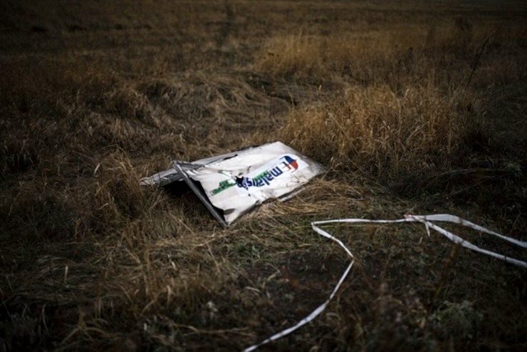 Human remains found at Ukraine’s MH17 crash site