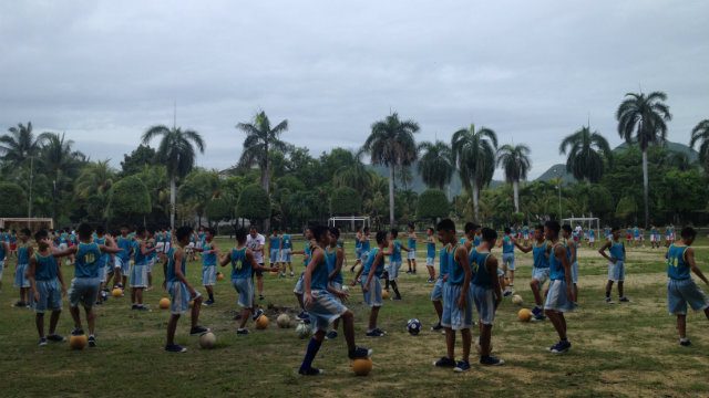 Sports clinic in Cebu puts underprivileged kids back in the game