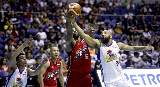 Magnolia noses out Alaska for 2-0 lead in PBA finals
