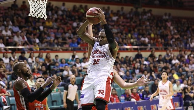 Brownlee posts another triple-double as Ginebra fends off Blackwater