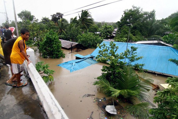 NGCP melaporkan jaringan listrik di Visayas terkena serangan Seniang