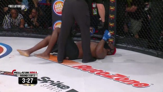 WATCH: MMA fighter Dada 5000 gets KOed by Kimbo Slice, exhaustion