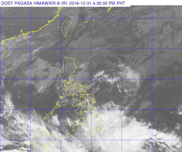 Cloudy skies over PH on first day of 2017