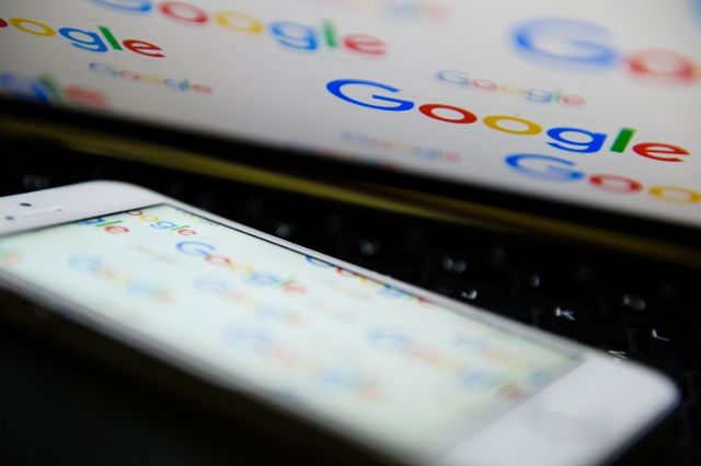 Apa yang paling banyak dicari masyarakat Indonesia di Google pada 2016?