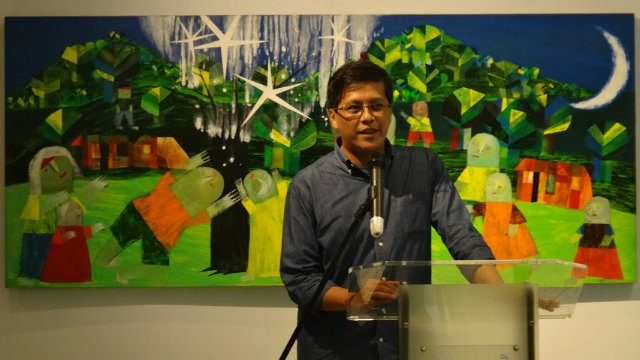 THANKFUL. CANVAS Executive Director Gigo Alampay gives a speech in celebration of the organization's 10th year. Photo by Grazielle Chua, 