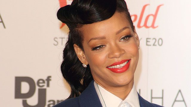 Rihanna wins battle with Topshop over use of her image