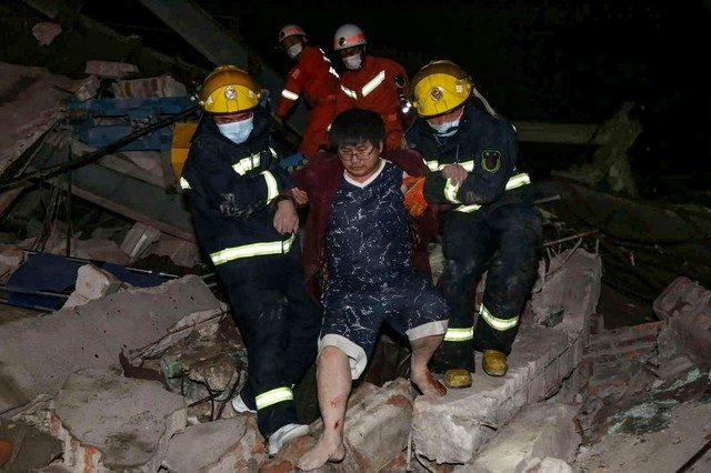More than 40 rescued from China hotel collapse, say state media