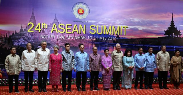 Sea row dominates as ASEAN leaders meet