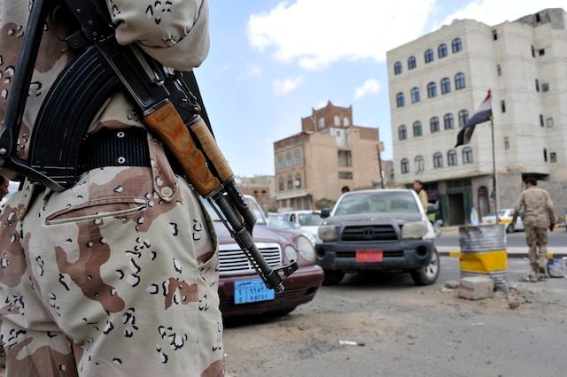 Final day of Yemen peace talks as ceasefire crumbles