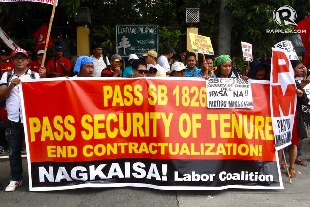 ENDO BILL. Workers stage a protest at the Senate on August 7, 2018, calling for the immediate passage of the Security of Tenure bill. Photo by Angie de Silva/Rappler 