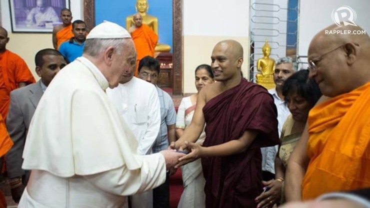Pope Francis visits the Agrashravaka Buddhist Temple in Colombo, Sri Lanka, 14 January 2015. Photo from Osservatore Romano/EPA