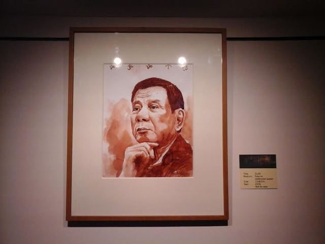 Tacloban artist paints Duterte’s portrait using coconut wine