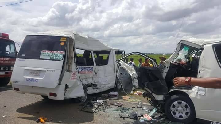 5 dead, dozens injured as passenger vans crash in Cagayan