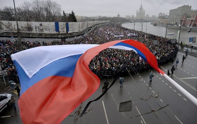 Tens of thousands march for slain Russian opposition leader Nemtsov