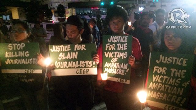 END IMPUNITY. Students demand justice for those killed in the 2009 Maguindanao massacre. Of the 58 victims, 32 were journalists. File photo by Michael Bueza/Rappler 