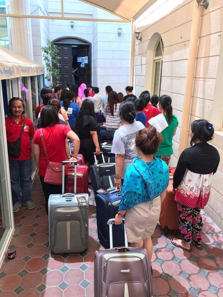 GOING HOME. The Philippine Embassy in the UAE has started 'mass repatriating' OFWs in batches of 50 since May. Photo from the Philippine Embassy
 