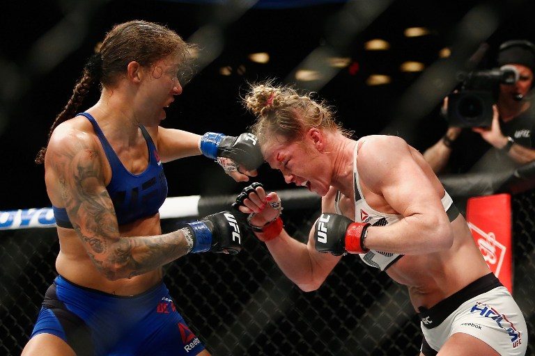 De Randamie defeats Holm to become first UFC women’s featherweight champ