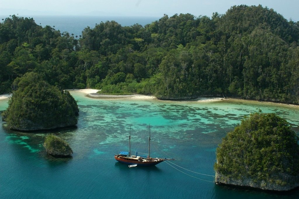 Pulau Waigeo juga dikenal dengan nama Amberi. Foto dari imiqbal.files/IDN Times 