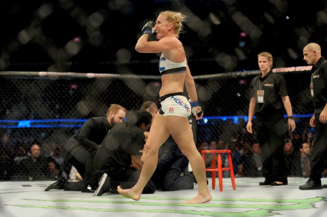 Holly Holm refused to tap to Miesha Tate’s chokehold