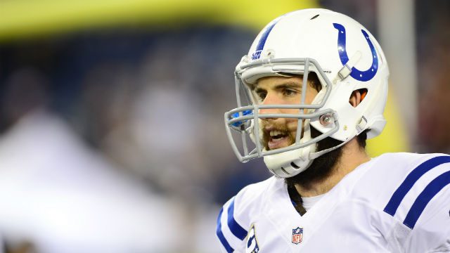 Colts quarterback Luck signs richest deal in NFL history