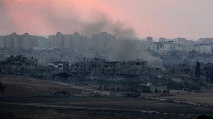Israel pounds Gaza as Palestinians urge resumption of truce talks