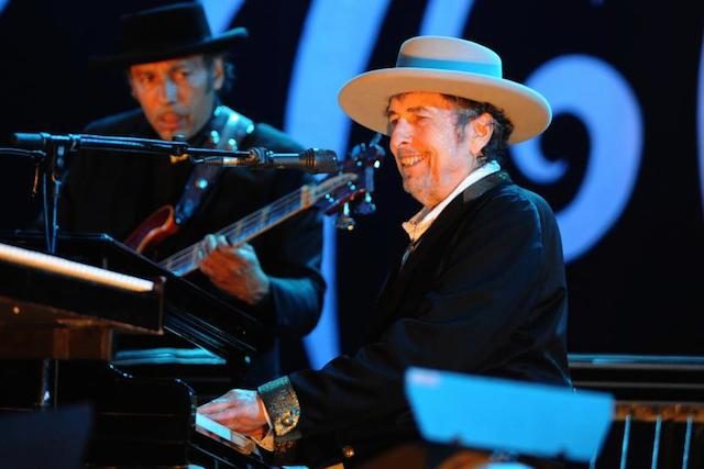 Bob Dylan, pemenang Nobel Sastra 2016