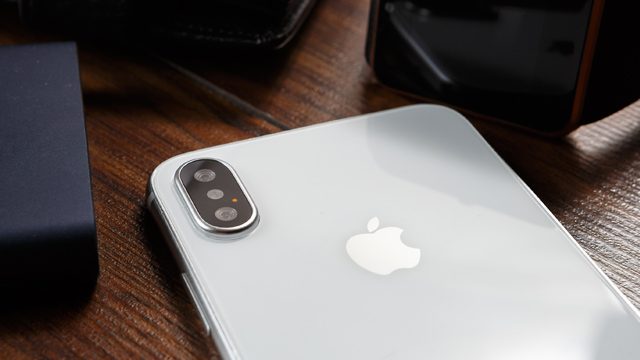 More than 300 iPhone X units stolen ahead of U.S. launch