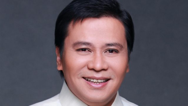 Jinggoy Estrada asks SC to stop pork barrel scam probe