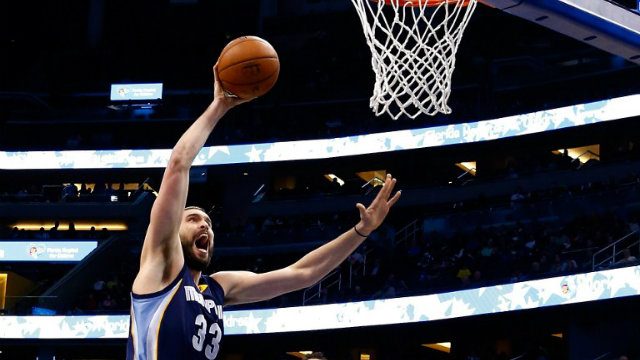 WATCH: Gasol hits game winner to lift Grizzlies past Rockets