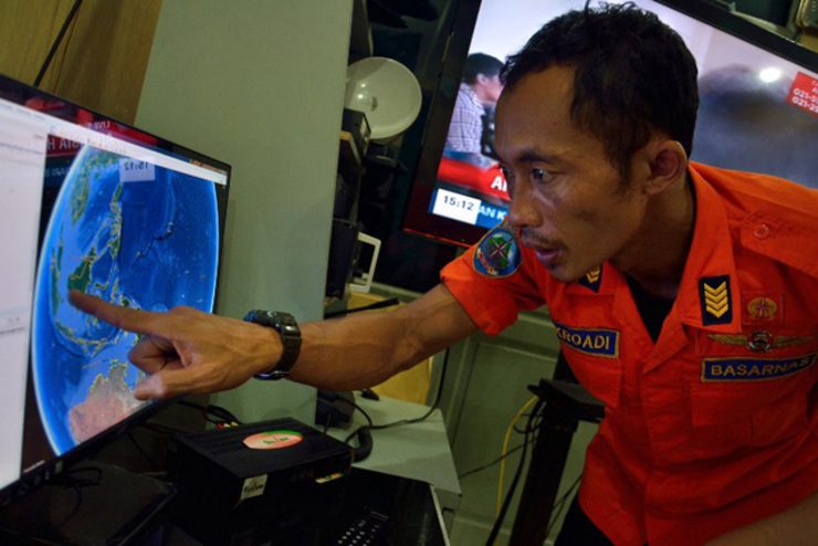 Search halted for the day for missing AirAsia plane