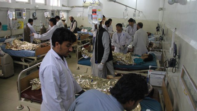 Suicide bomber kills 33 in bloody attack outside Afghan bank