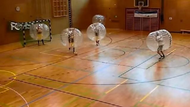 WebHits: Bubble football
