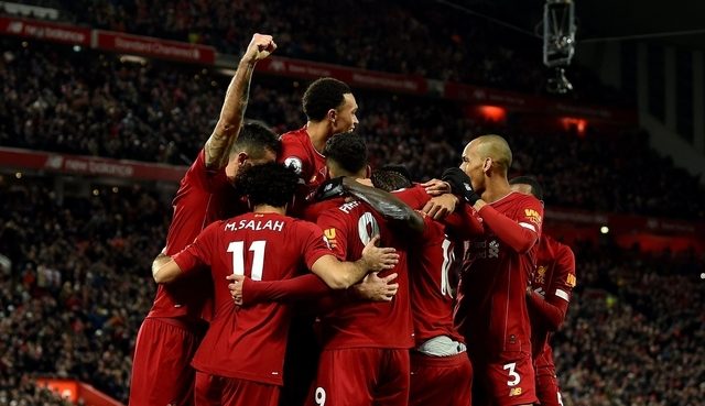 Liverpool beat Man City to boost hopes of historic title triumph