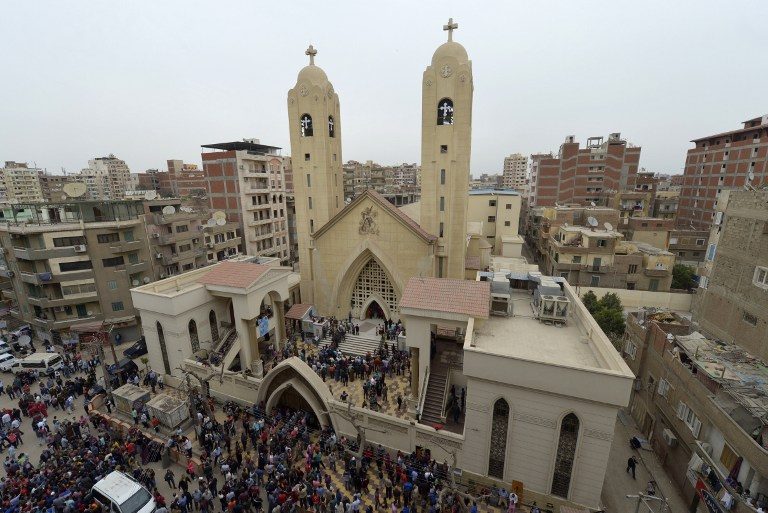 Presiden Mesir memberlakukan keadaan darurat setelah diguncang dua ledakan bom