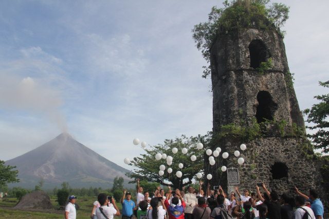 CAGSAWA AND MAYON. Mayon Volcano and the Cagsawa ruins. Photo by Rhaydz B. Barcia 