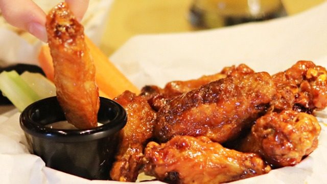 Buffalo Wild Wings reopens Taguig branch for wings delivery