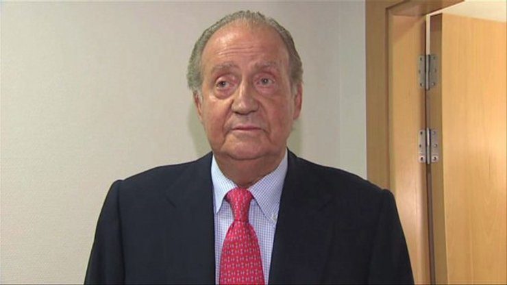 Spain court admits paternity suit against ex-king Juan Carlos