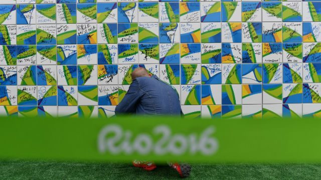Rio apologizes after Olympic Village suffers another theft