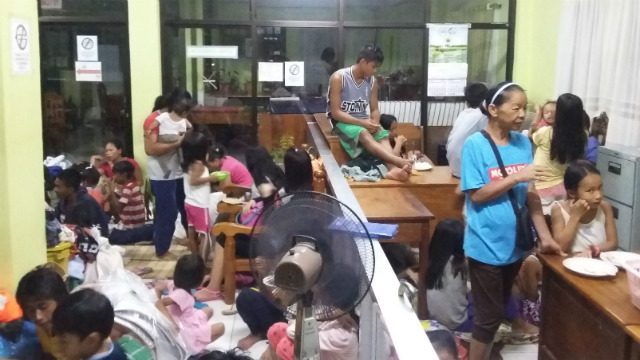 SAFE. Evacuees who stayed overnight in municipal halls and schools are making their way home early morning of Monday, May 11.  