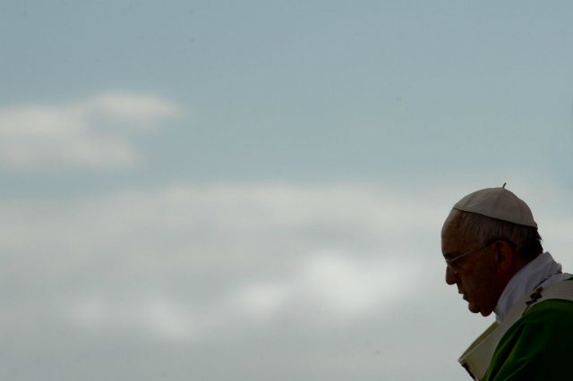 Pope Francis to send envoy to Cebu in 2016