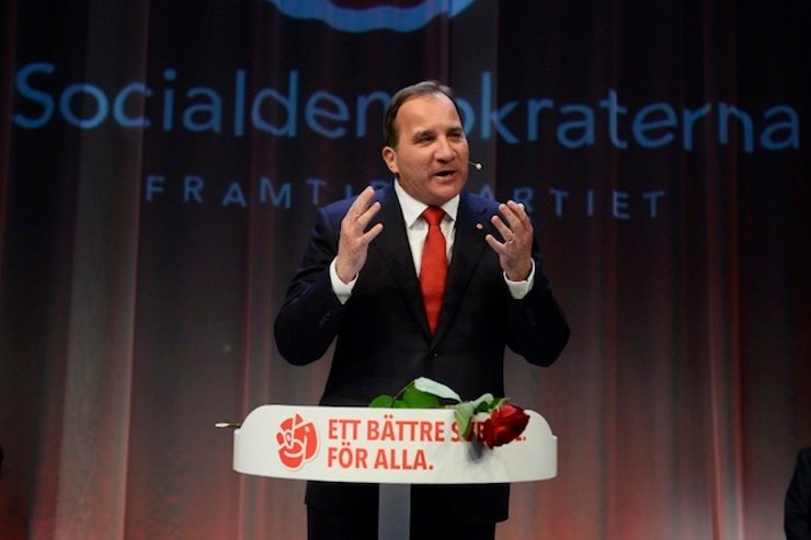 Sweden’s Social Democrats reclaim power, as far right gains