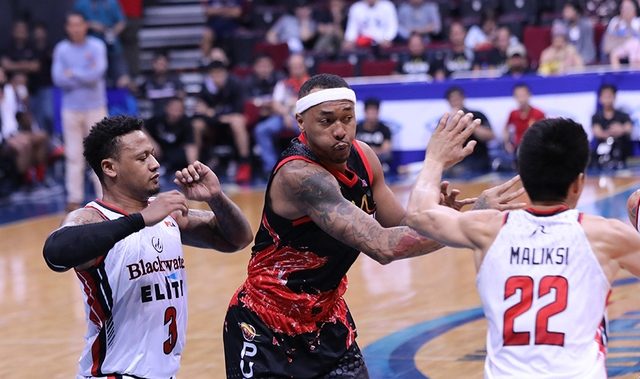 Parks says Abueva cursed, made obscene gestures towards his girlfriend