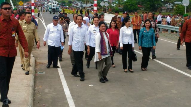 Jembatan Tayan diresmikan, Trans Kalimantan semakin lancar