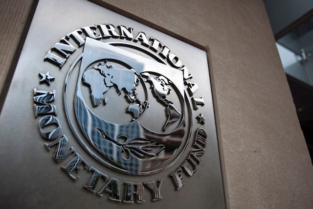 IMF slashes 2015-2016 world growth forecast