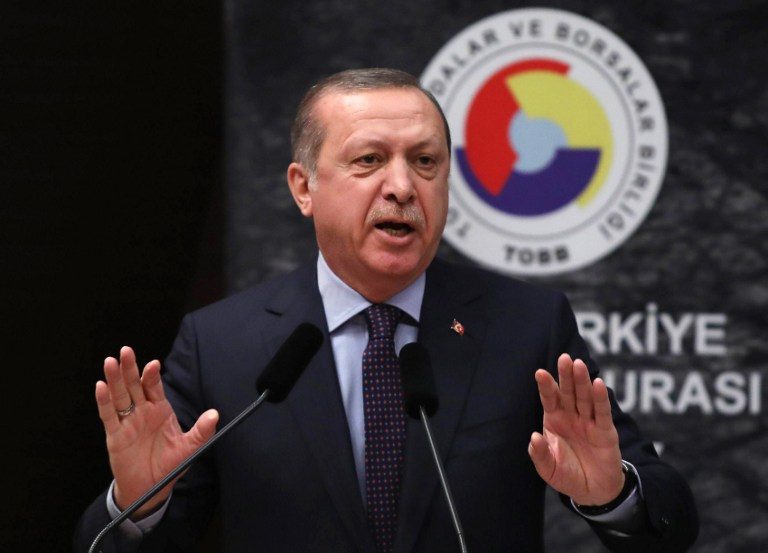 Trump, Erdogan seek to mend strained ties in meeting
