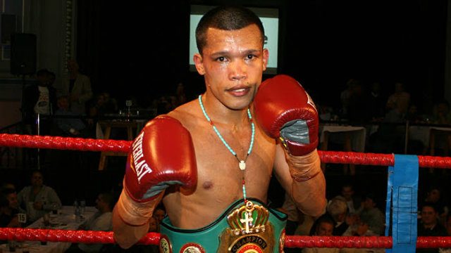 Shady officiating robs Filipino boxer Randy Petalcorin in Australia