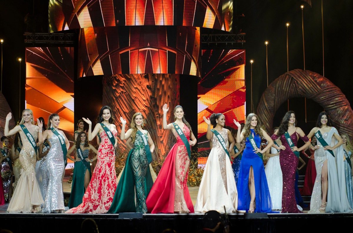 FIRST 9. 18 candidates were called on stage in two batches during the Miss Earth 2018 semi-finalist roll call early in the evening. Photo by Rob Reyes/Rappler 