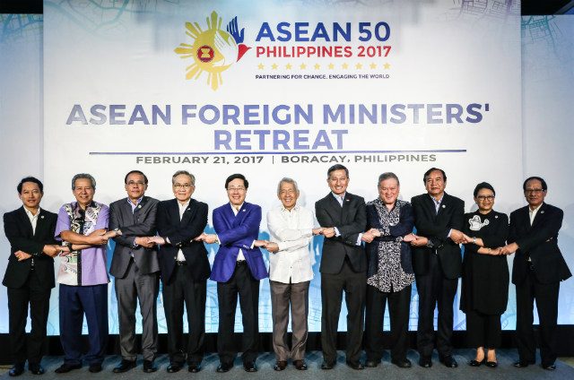 Yasay: ‘2, 3, or 4’ ASEAN ministers back Hague ruling