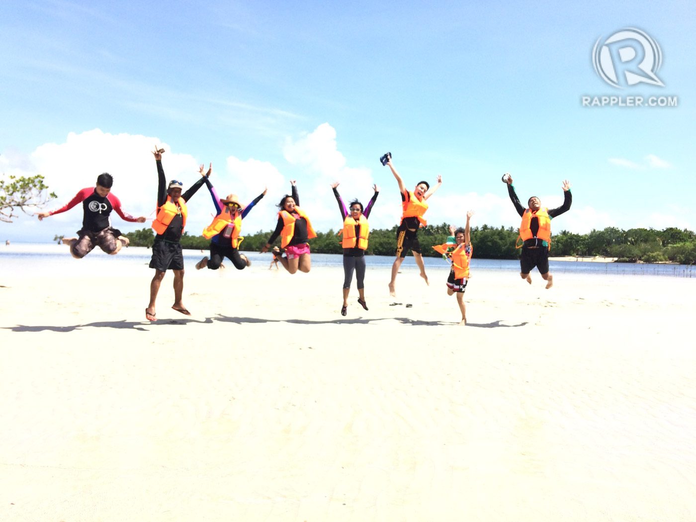 JUMPSHOT IN PARADISE. Schedule a trip to Cagbalete with your barkada and beat the heat this summer! Photo by Eloi Pramis   