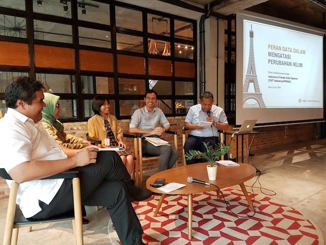 Perwakilan Pemerintah dan Bank Dunia menyampaikan pentingnya keterbukaan data dalam mitigasi perubahan iklim. Foto: WRI Indonesia. 